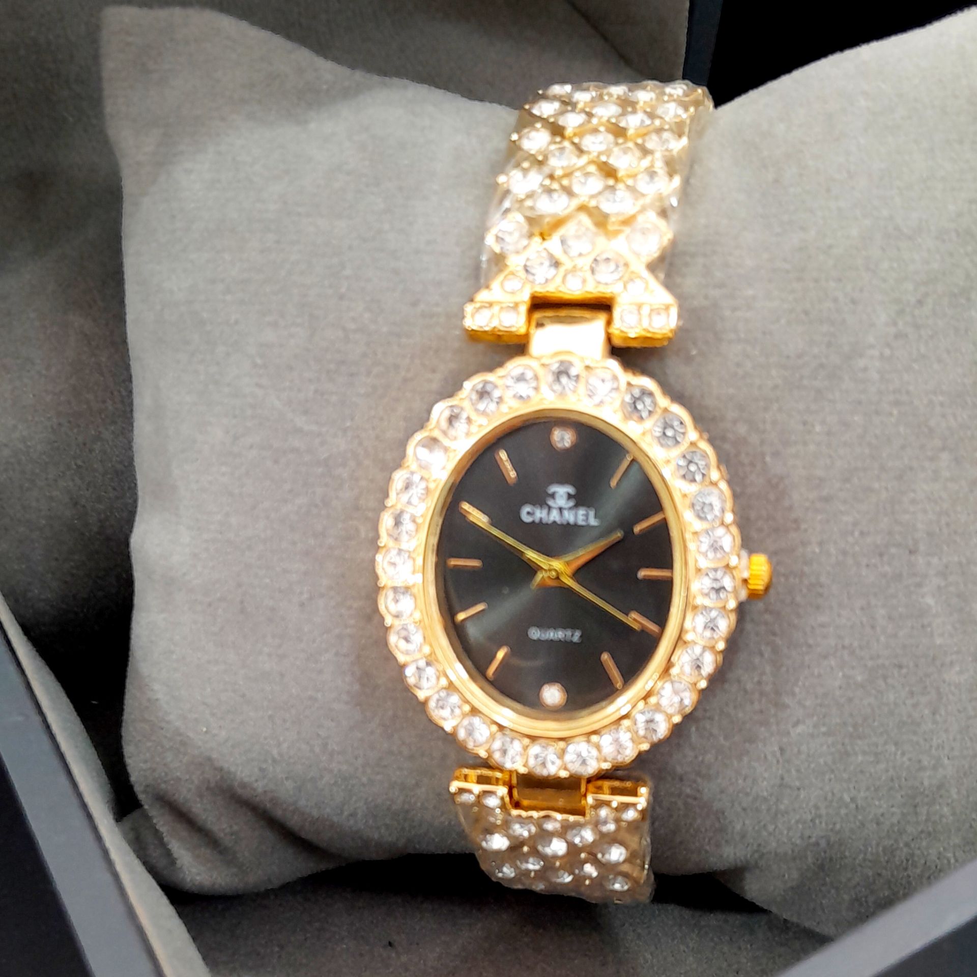 ساعت مچی زنانه فول نگین CHANEL چنل