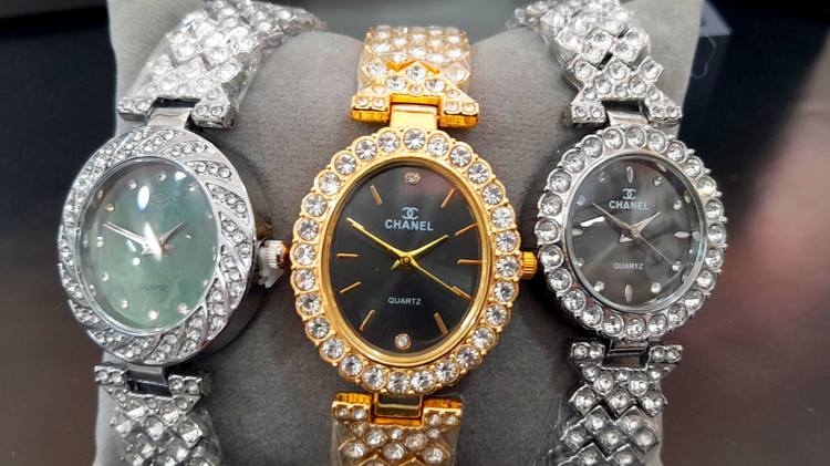 ساعت مچی زنانه فول نگین CHANEL چنل