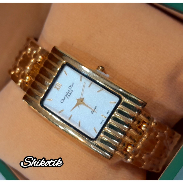 ساعت مچی زنانه christian dior مدل depose اورجینال سوییس